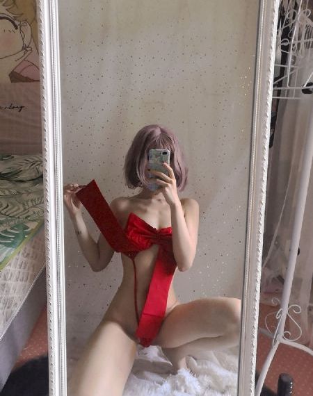 肚脐韩国_DVD手机免费观看完整