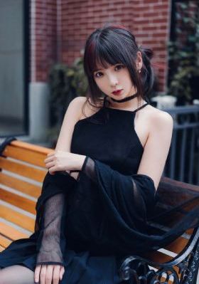美丽小蜜桃4美国伦理_高清完整版高清视频观看