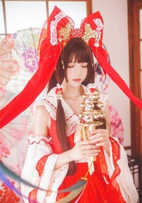 古h吃乳娇莺啼_720动漫在线观看